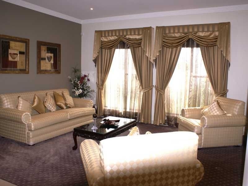 8 Ashburn Close, Bella Vista NSW 2153