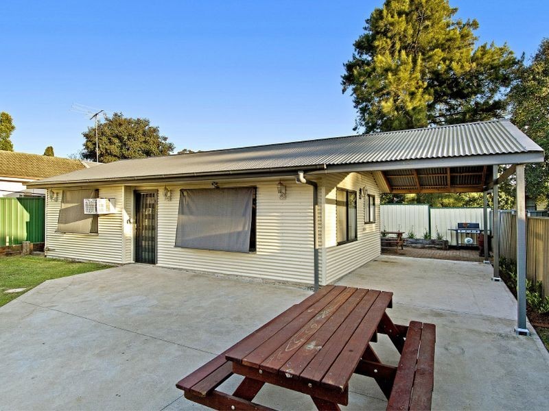 14 Kabarli Road., Lalor Park NSW 2147