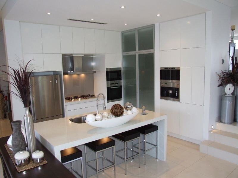 2 Ashburn Close, Bella Vista NSW 2153