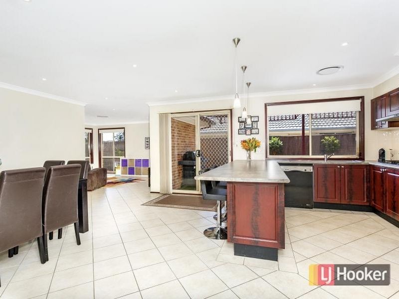 12 Bluegum Grove, Glenwood NSW 2768