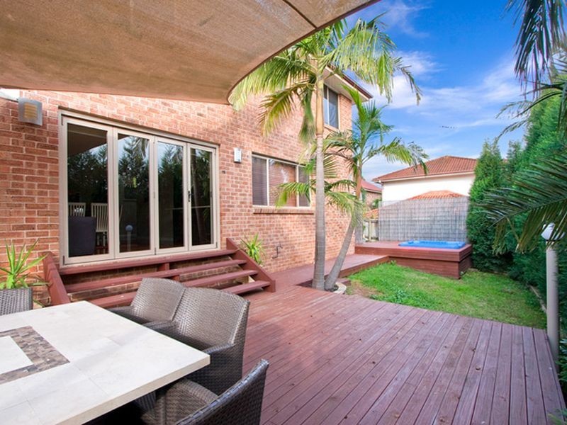 7 Garrett Way, Glenwood NSW 2768