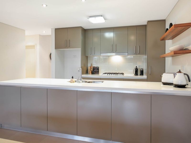 42 Peninsula Way, Baulkham Hills NSW 2153