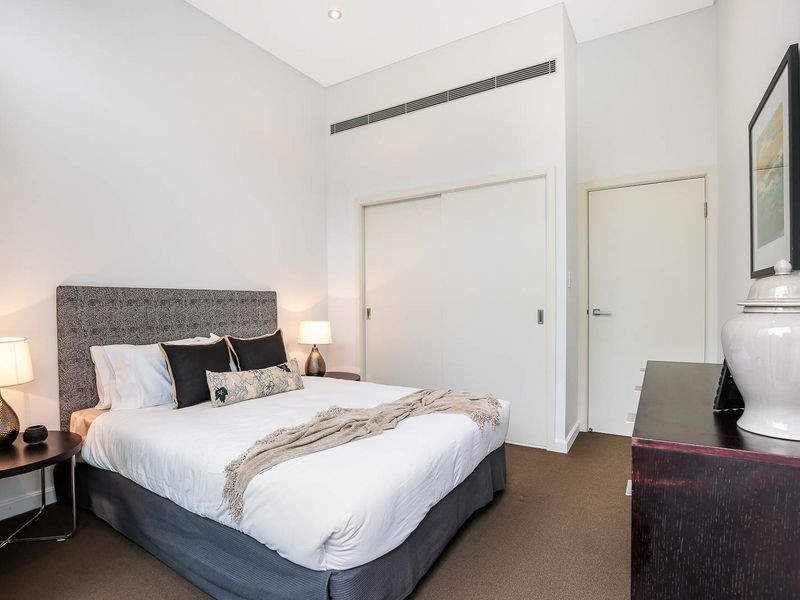 42 Peninsula Way, Baulkham Hills NSW 2153