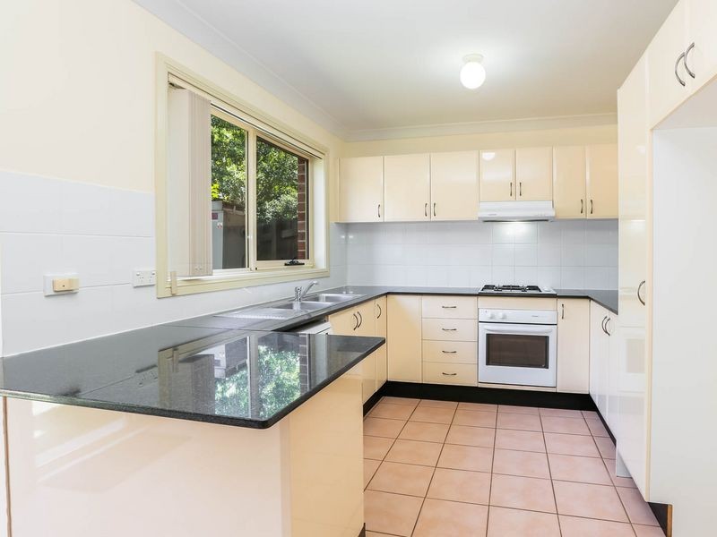 3/32-36 Edward Street, Baulkham Hills NSW 2153
