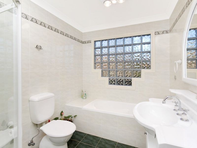 17 Saxonvale Road, Bella Vista NSW 2153