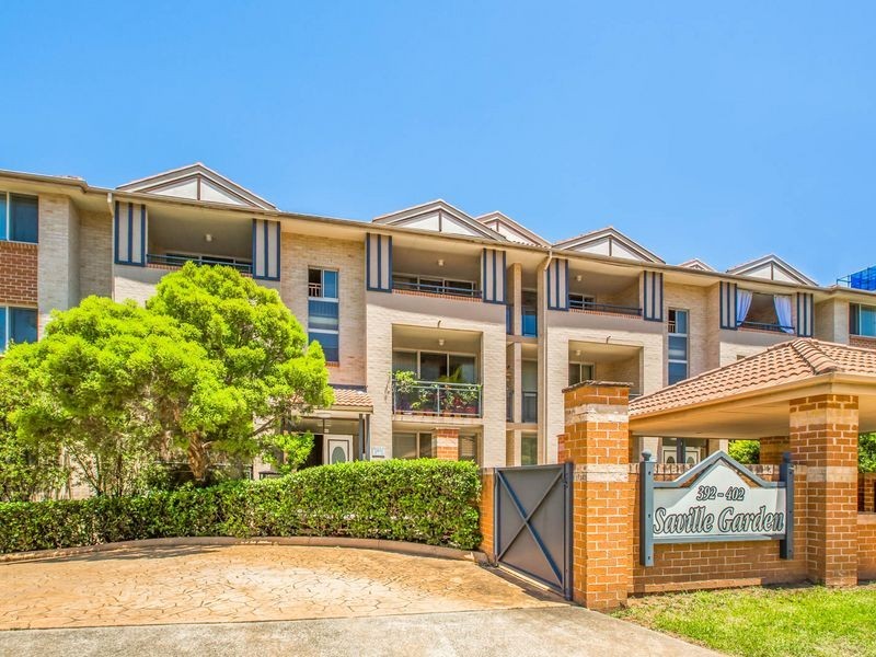 17/392-402 Windsor Road, Baulkham Hills NSW 2153