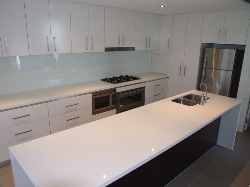 10 Peninsula Way, Bella Vista NSW 2153