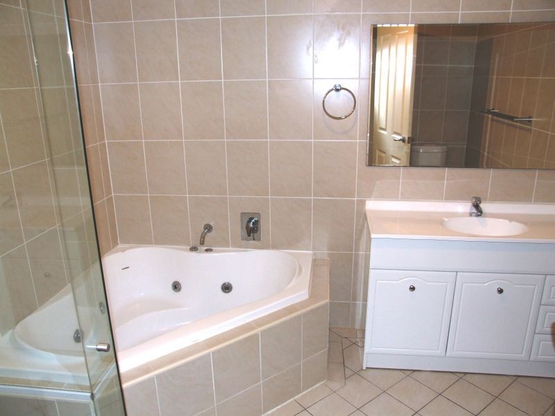 Castle Hill NSW 2154