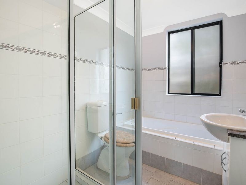 33/49 Dobson Crescent, Baulkham Hills NSW 2153