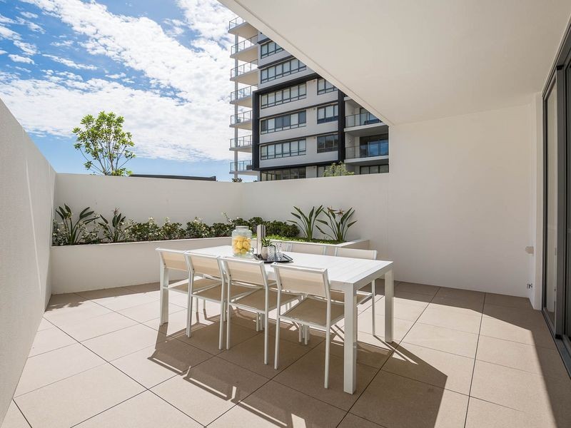 54/38 Solent Circuit, Baulkham Hills NSW 2153
