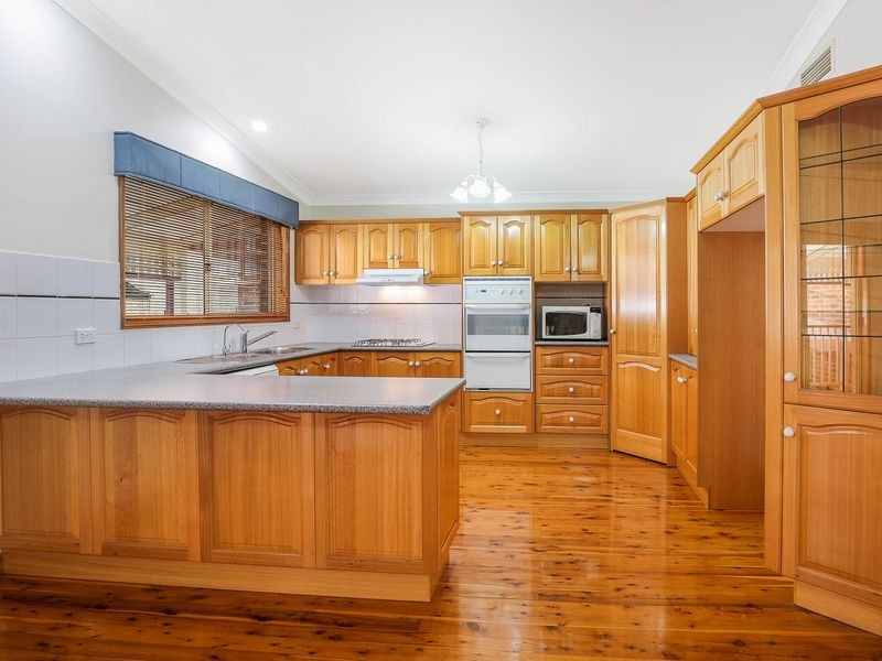 4 Stanhope Row, Bella Vista NSW 2153