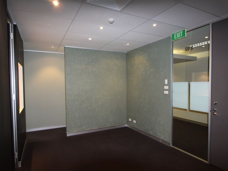 202/25 Solent Cct, Baulkham Hills NSW 2153