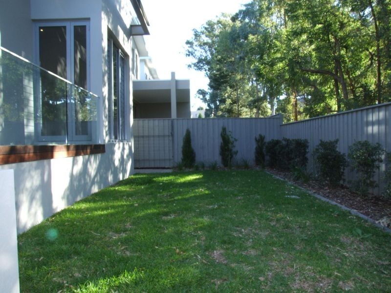 8 The Pointe, Bella Vista NSW 2153