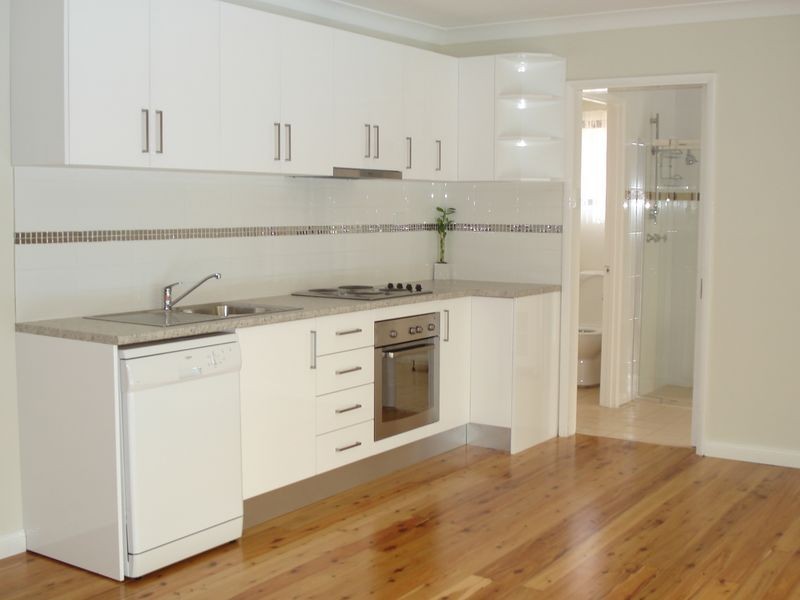 126b Cecil Ave, Castle Hill NSW 2154