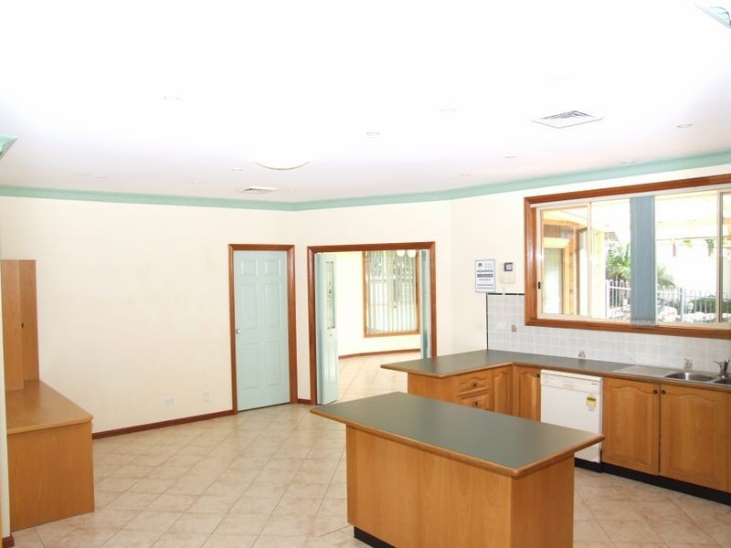 7 Chipp Ct, Bella Vista NSW 2153