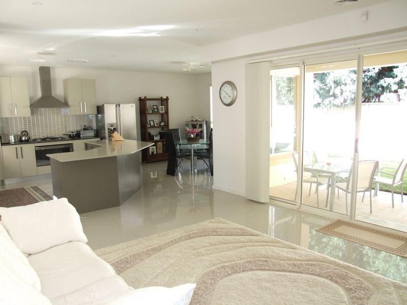 21 Rothwell Cct, Glenwood NSW 2768