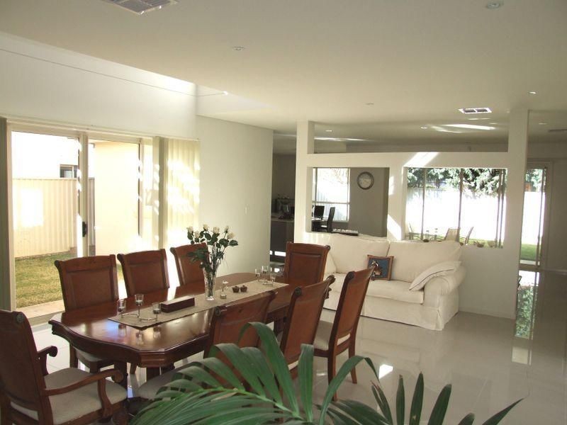 21 Rothwell Cct, Glenwood NSW 2768