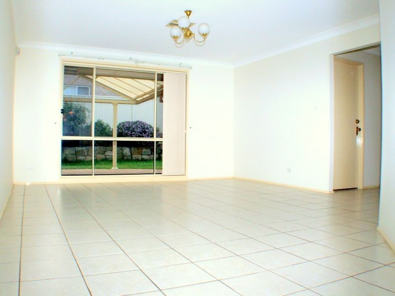 43 Springfield Cr, Bella Vista NSW 2153