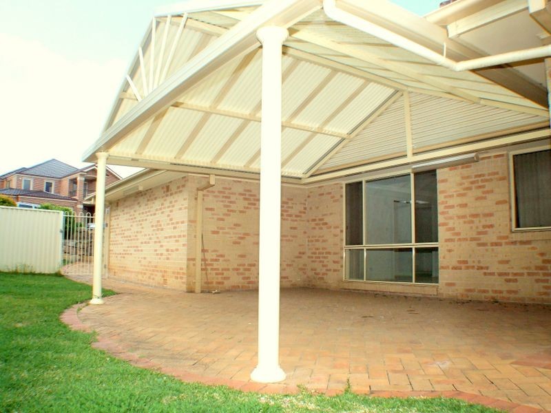 43 Springfield Cr, Bella Vista NSW 2153