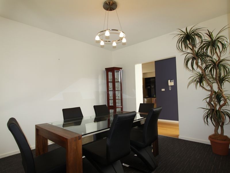 3 Rowenbrae Cres, Bella Vista NSW 2153