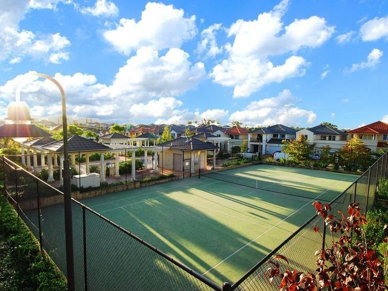 50 Linden Way, Bella Vista NSW 2153