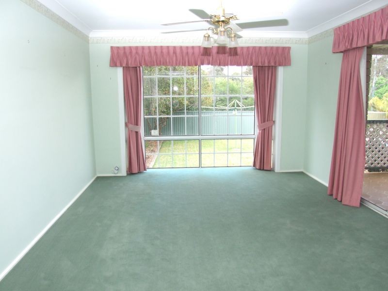 91 Hutchins Cres, Kings Langley NSW 2147