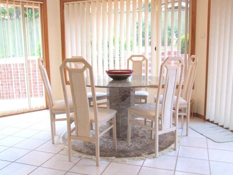 3 Roxburgh Pl, Bella Vista NSW 2153