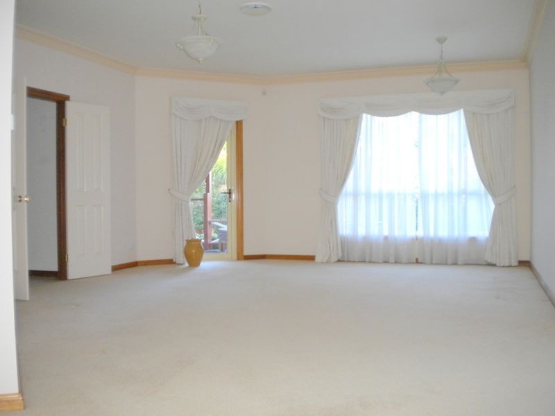 174 Old Northern Road, Castle Hill NSW 2154