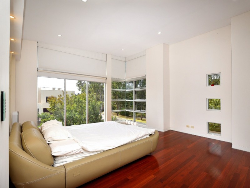 2 Ashburn Close, Bella Vista NSW 2153