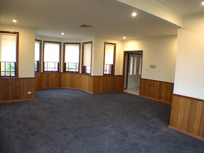 10 Stock Farm Avenue, Bella Vista NSW 2153