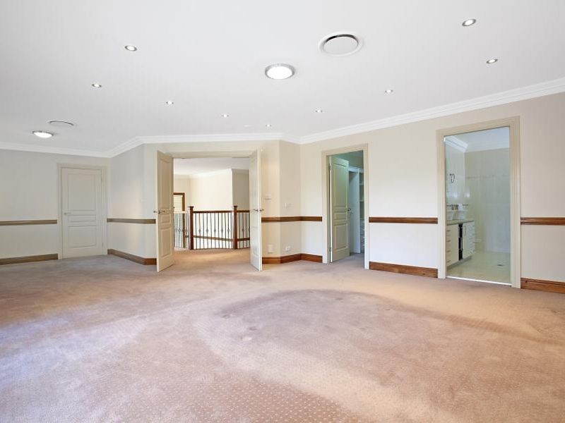 77 Edgewater Drive, Bella Vista NSW 2153