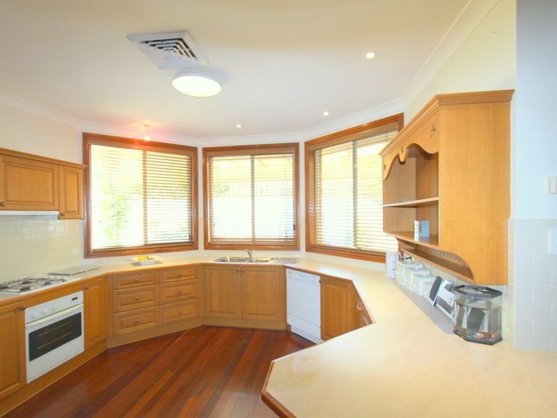 5 Cornwall Place, Bella Vista NSW 2153