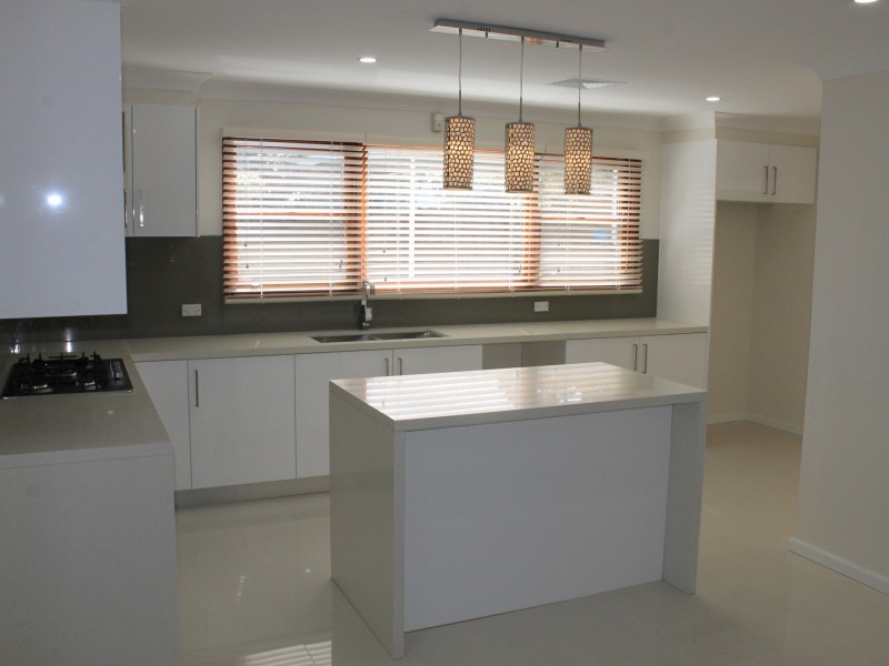 17 Oxley Avenue, Castle Hill NSW 2154