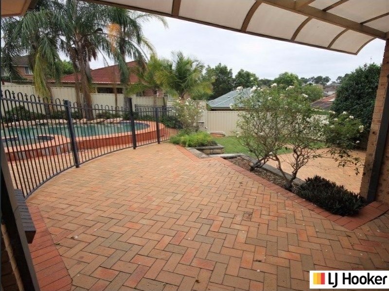 7 Chipp Ct, Bella Vista NSW 2153