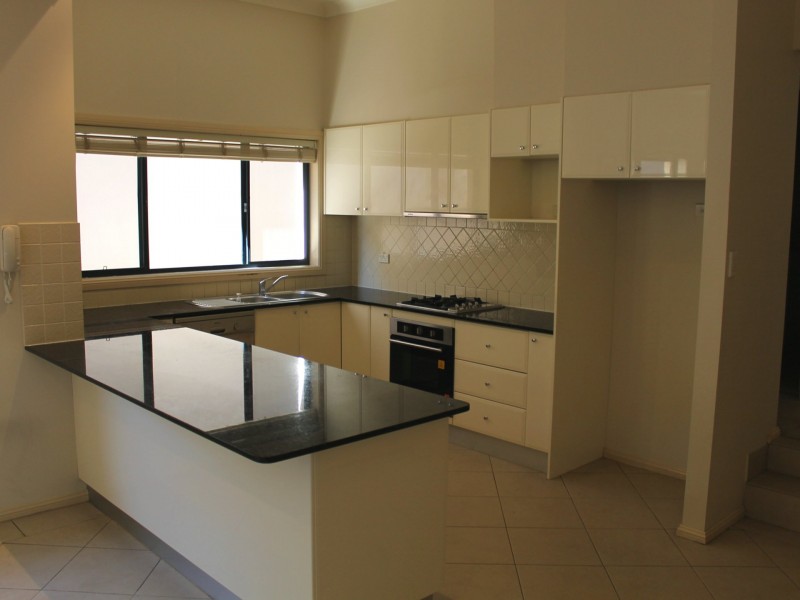 50 Linden Way, Bella Vista NSW 2153