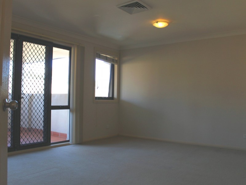 50 Linden Way, Bella Vista NSW 2153