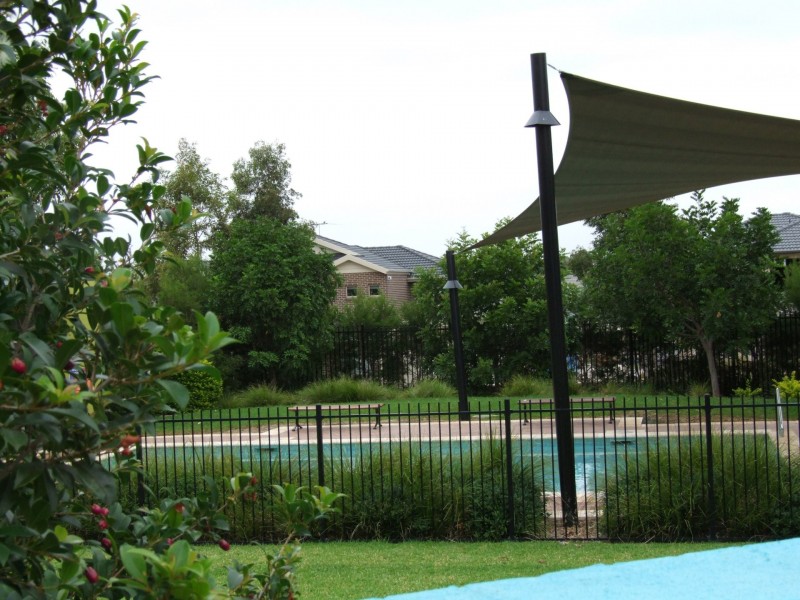 4 Bowdon St, Stanhope Gardens NSW 2768