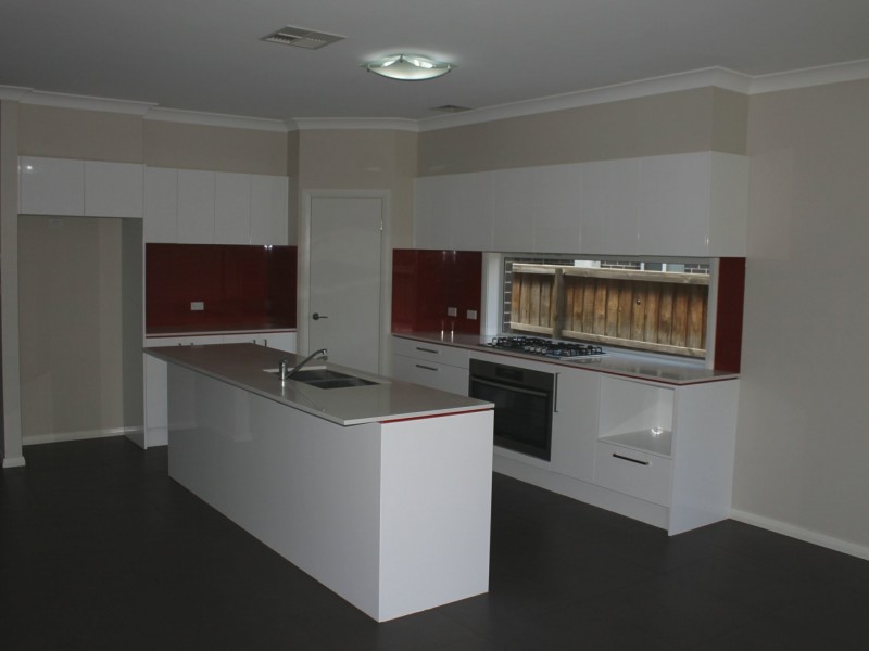 54 Bridgewood Drive, Beaumont Hills NSW 2155