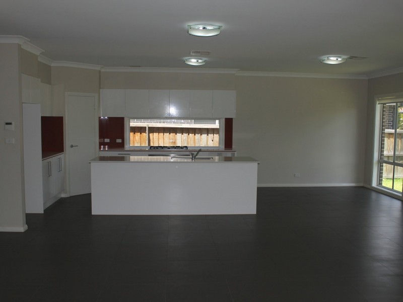 54 Bridgewood Drive, Beaumont Hills NSW 2155