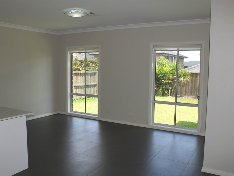 54 Bridgewood Drive, Beaumont Hills NSW 2155