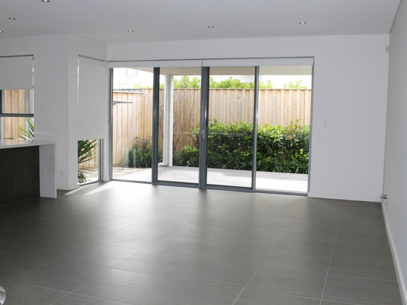 64 Central Park Avenue, Baulkham Hills NSW 2153