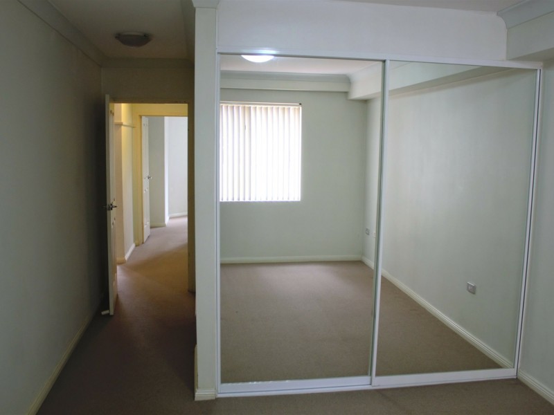 2/1A James Street, Baulkham Hills NSW 2153