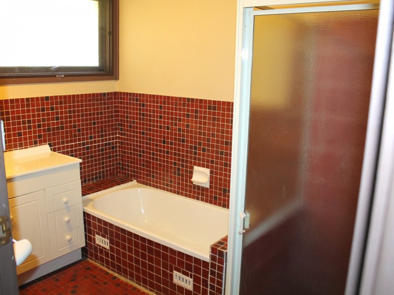 33 Louise Avenue, Baulkham Hills NSW 2153