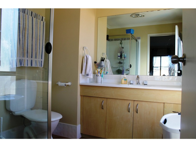 38 Currawong Street, Glenwood NSW 2768