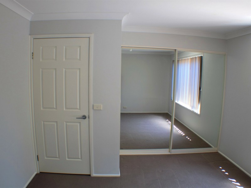 8 Shane Place, Bella Vista NSW 2153