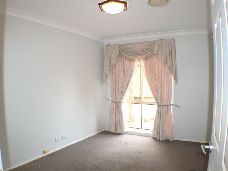 8 Shane Place, Bella Vista NSW 2153