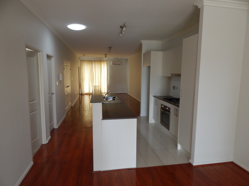 4/11 Glenvale Avenue, Parklea NSW 2768