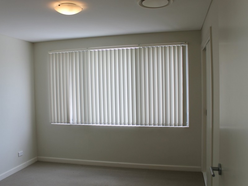 9 Waterstone Crescent, Bella Vista NSW 2153