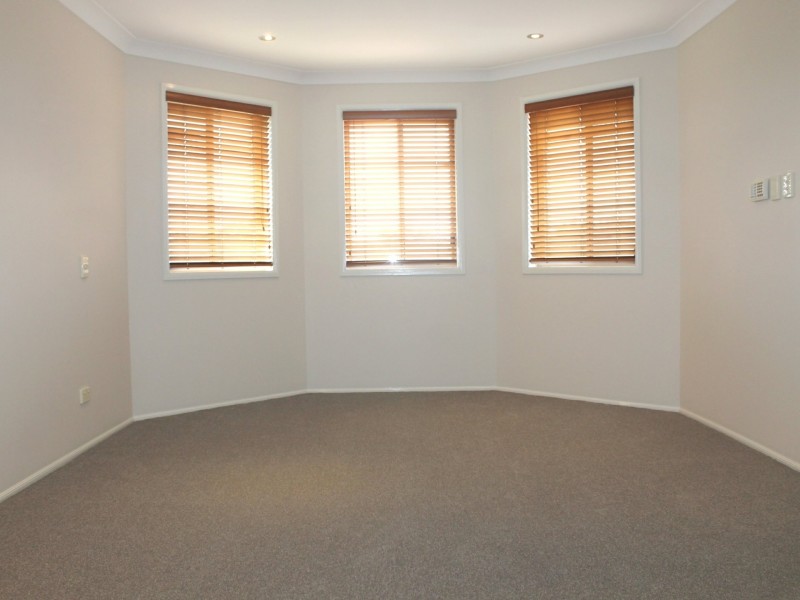 4 Allison Place, Kellyville NSW 2155