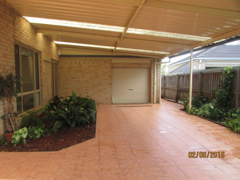 33 Shaun Street, Glenwood NSW 2768